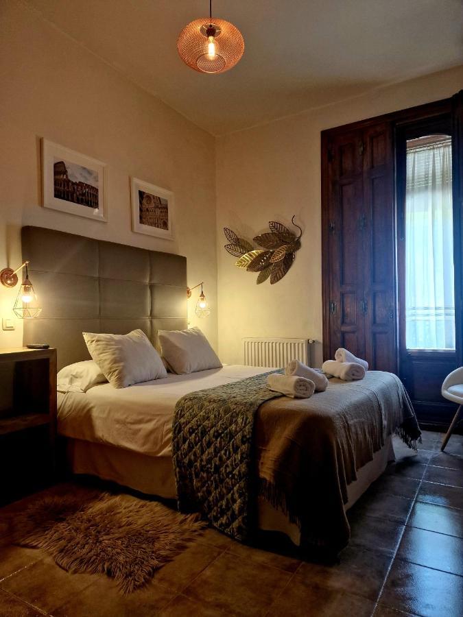 Hostal La Colonial Madrigal de la Vera Rom bilde