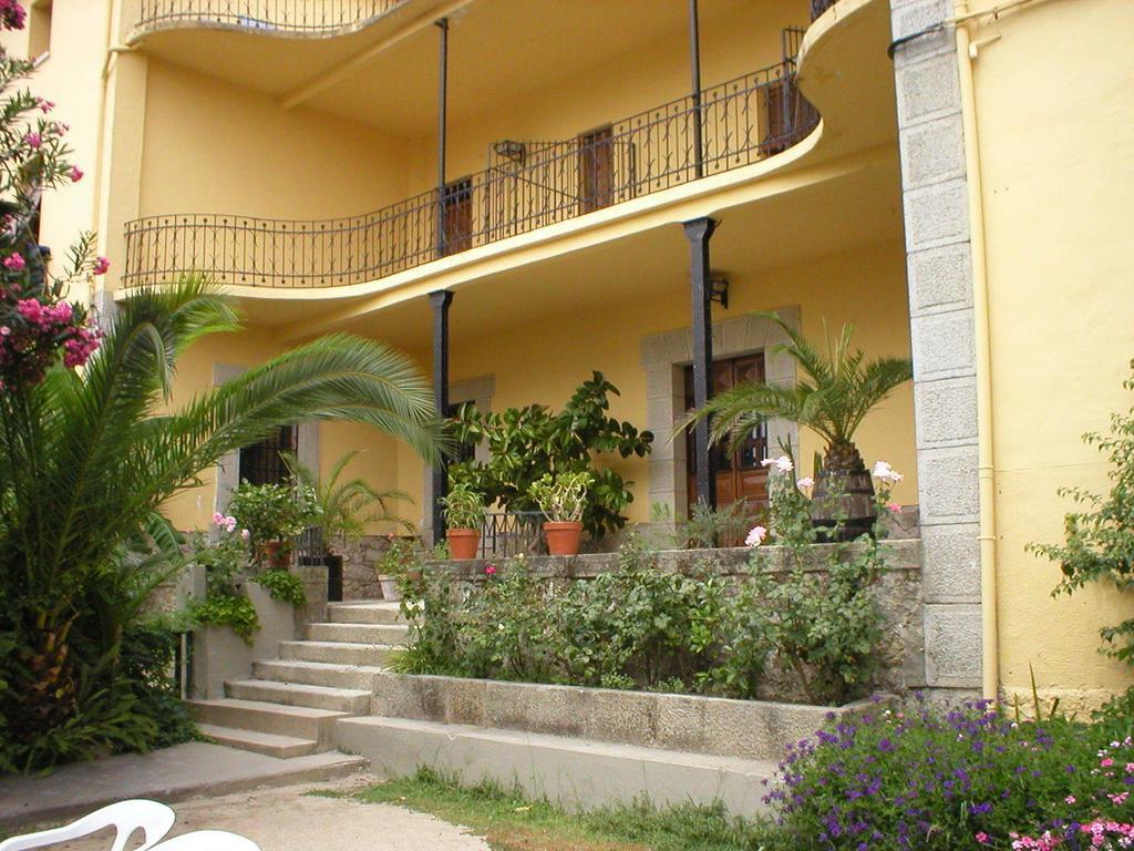 Hostal La Colonial Madrigal de la Vera Eksteriør bilde